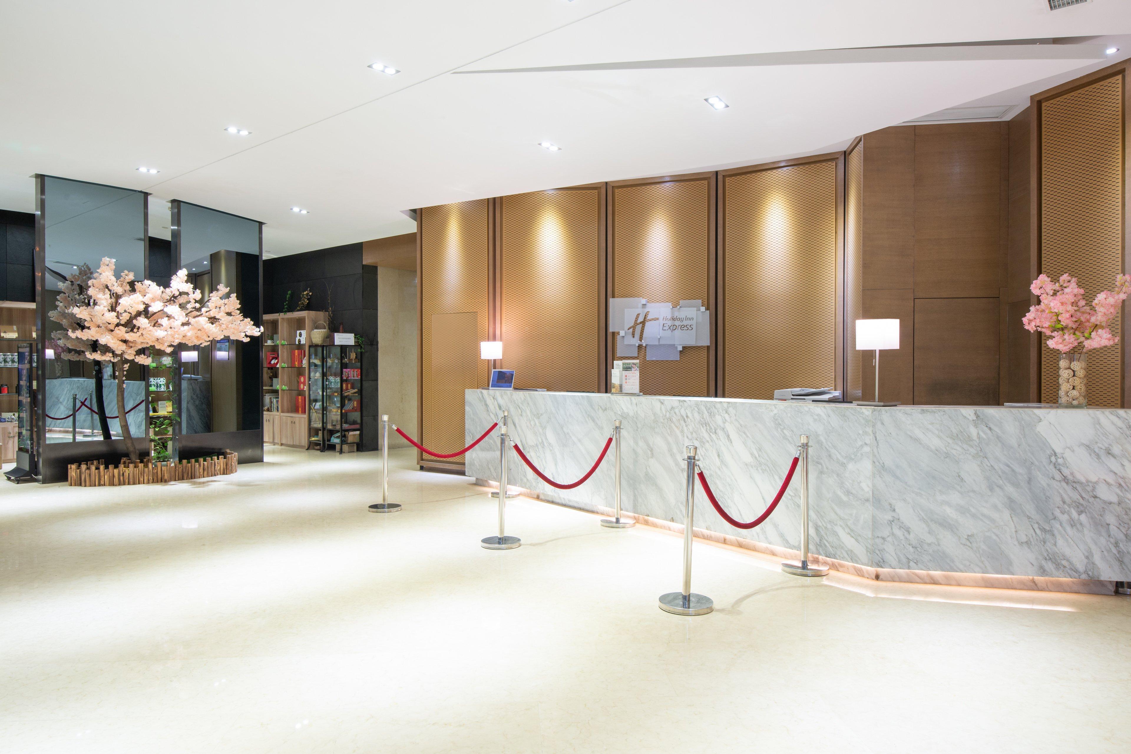 Holiday Inn Express Chengdu West Gate By Ihg Экстерьер фото