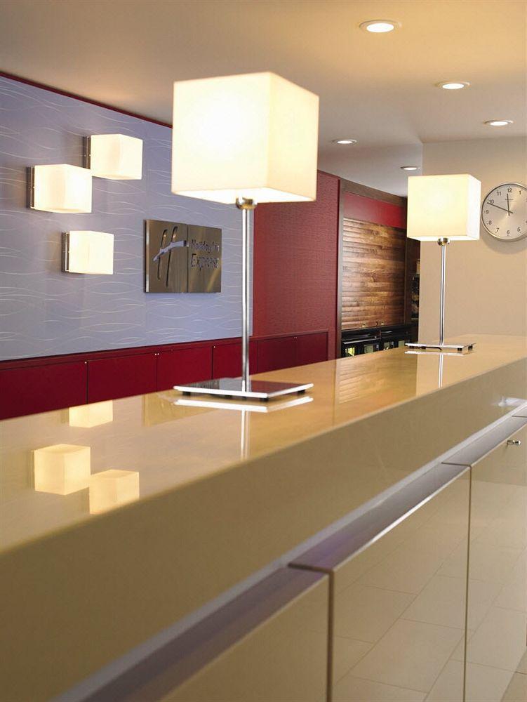 Holiday Inn Express Chengdu West Gate By Ihg Экстерьер фото